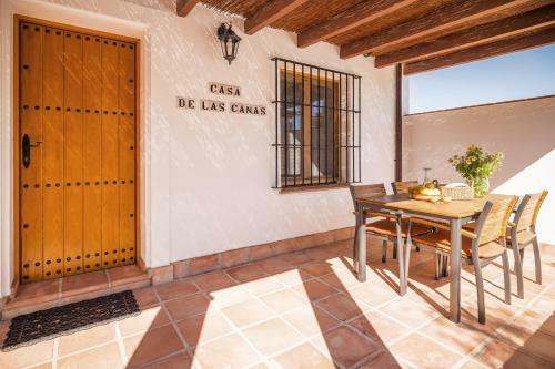 Casa De Las Ca�as / Castellanos