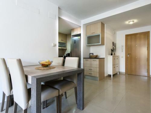 Bonito Y Cuidado Apartamento. Wifi Gratis