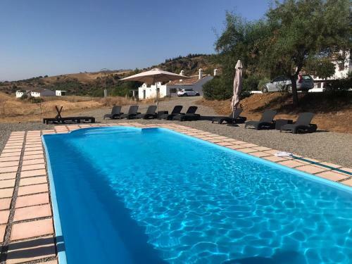 Casa Grande / Rosas Cantares