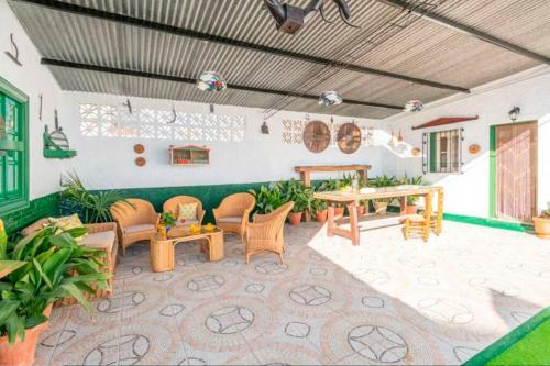 Villa Zalea Real -super Ideal Grupos, Piscina !