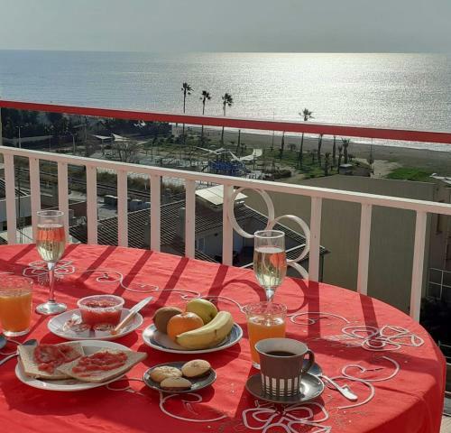 Apartamento Terraza Al Mar