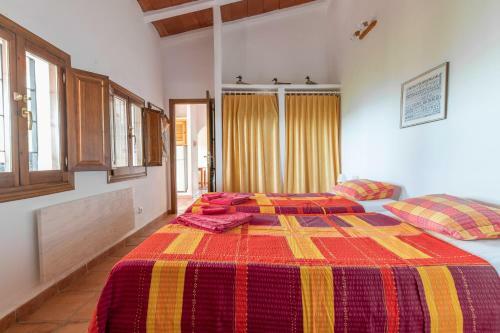 Rosas Cantares: Casa Siri