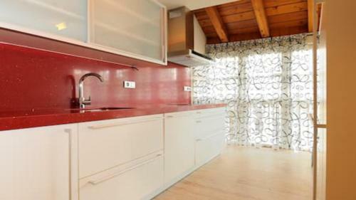 La Casa Roja Cerca Del Guggenheim