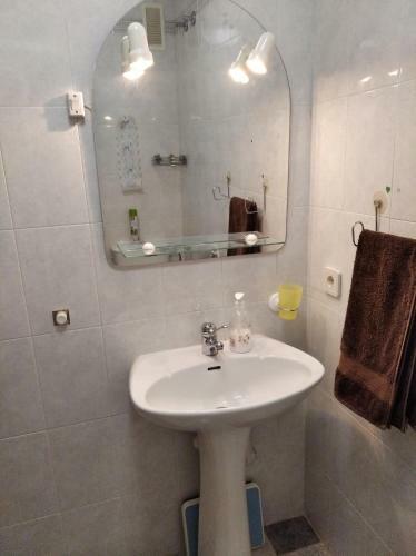 Apartamento Soleado Y Amplio