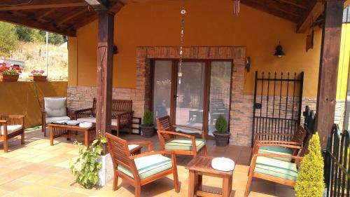 C R Altobierzo, 9 H Y 9 Ba�os