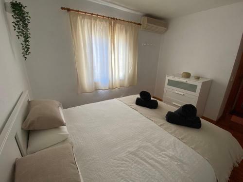 Espectacular Villa En La Nuc�a. Privacidad Total.