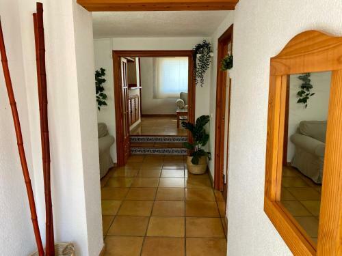 Espectacular Villa En La Nuc�a. Privacidad Total.