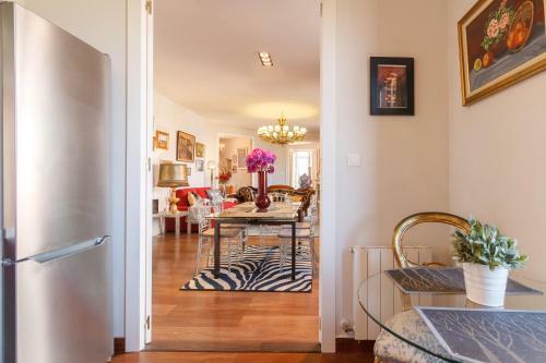 Apartamento Elegante Dise�o Vintage Con Parking