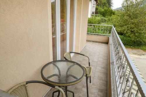Apartments Crvena Jabuka 1