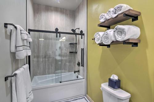 Apartamento Modern Downtown Apt - Walk To Parks And Cafes!