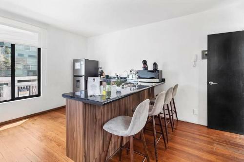 Apartamento +ms +suite C�moda +inmejorable Ubicaci�n +150mb 119a