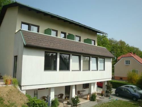 Bed & Breakfast Haus Camelia