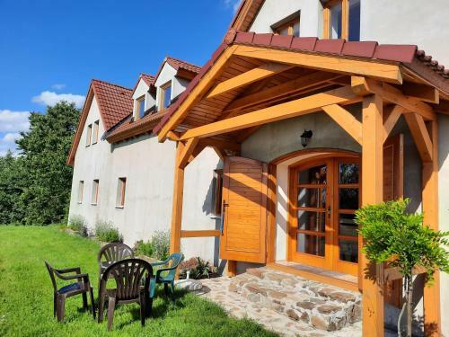 Apartamento Novohradsk� Hory - Pron�jem Na Samot? U Lesa