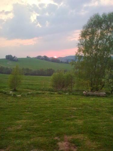 Apartamento Novohradsk� Hory - Pron�jem Na Samot? U Lesa