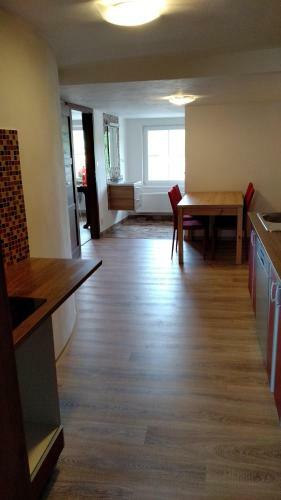 Apartm�ny Kuka??� Hn�zdo