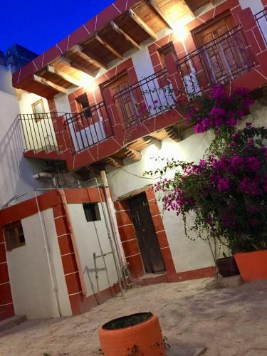Hotel Hacienda Encantada