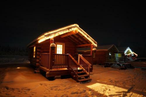 Hostal Alaska Log Cabins On The Pond