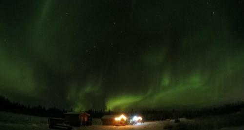 Hostal Alaska Log Cabins On The Pond