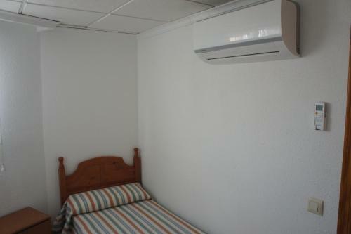 Apartamento Dos Dormitorios, Primera L�nea Y Aire Acondicionado
