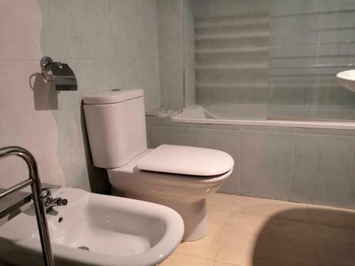 A H Rentals Col�n Apartamento C�ntrico Con Parking