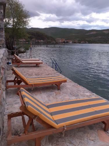 Bed & Breakfast Nesti Relax Home