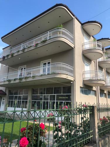 Hotel Rent Rooms Kapri