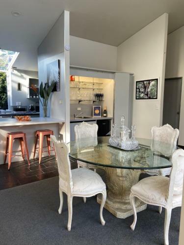 Apartamentos Maison Blue - Chic Inner City Townhouse