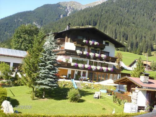 Hostal G�stehaus Bergland