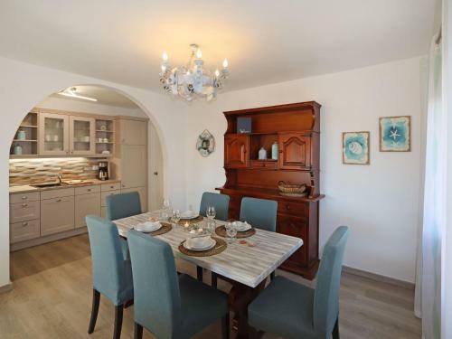 Holiday Home Geminis 1