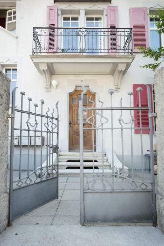 Bern Zwei Zimmer Im Jugendstilhaus Mit Garten