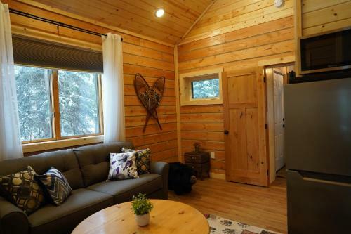 Muskrat Cabin, Private, Entire Cabin, Free Wifi