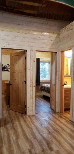 Denali Wild Stay - Moose Cabin, Free Wifi, 2 Private Bedrooms