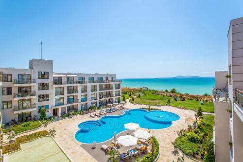 Diamond Apartment ?1 - Relax Holiday Views Sea And Pool