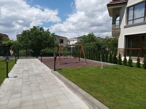 Bayview Apartments Todorov