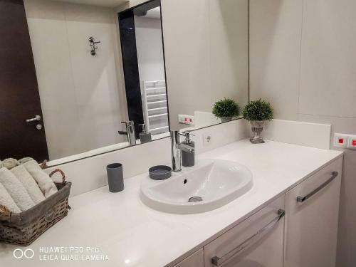 Luxury Apartments Alix