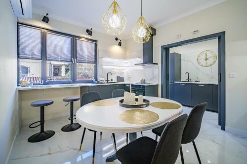 Apartamento Golden Black