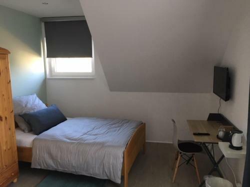 Bed & Breakfast G�ste Und Messezimmer Adelheidsdorf