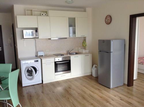 Apartamento ???????? Pines Beach Resort