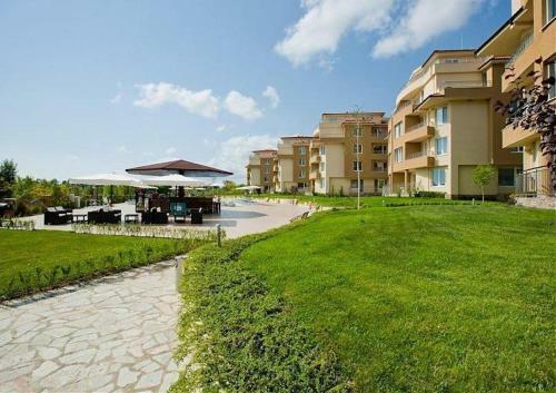 Apartamento ???????? Pines Beach Resort