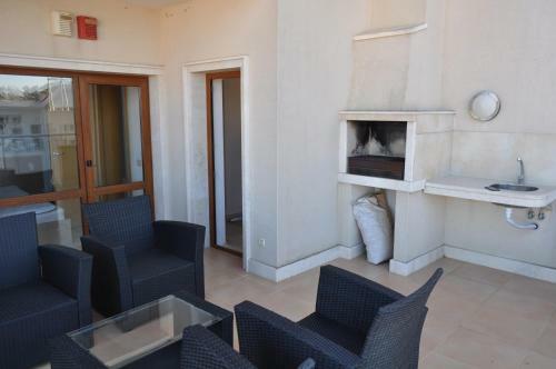 Beautiful Family Villa With Sea View
