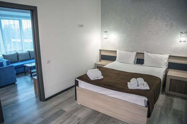 Astra Hotel