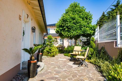 Villa Eifelpalace Am N�rburgring