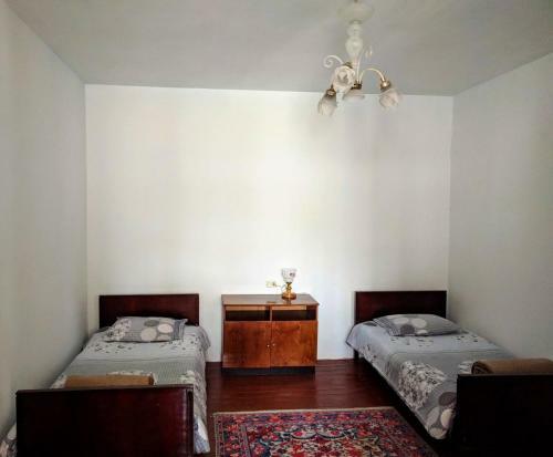 Hostal Tatev Guest House