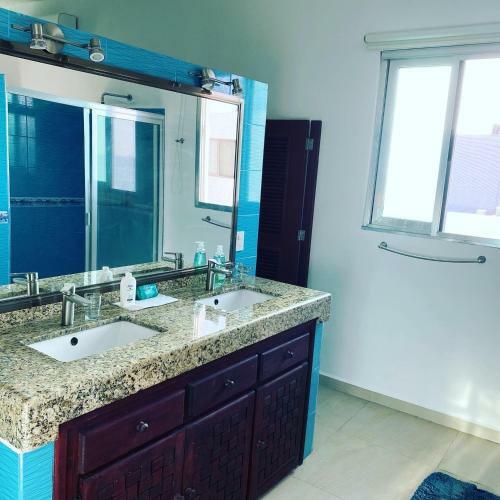 Hermosa Casa En La Playa Para Ti