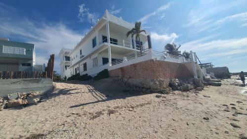 Hermosa Casa En La Playa Para Ti