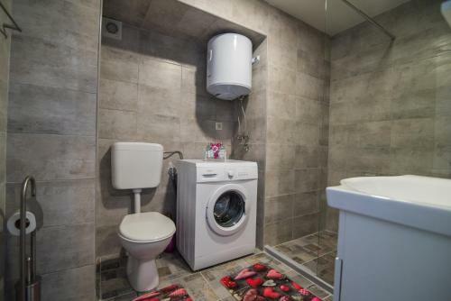 Love Apartments
