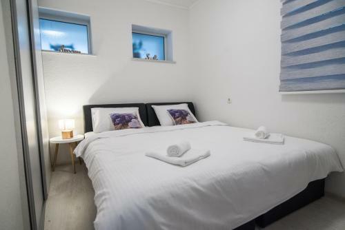 Love Apartments