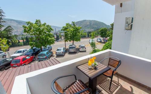 Golden View Apartments