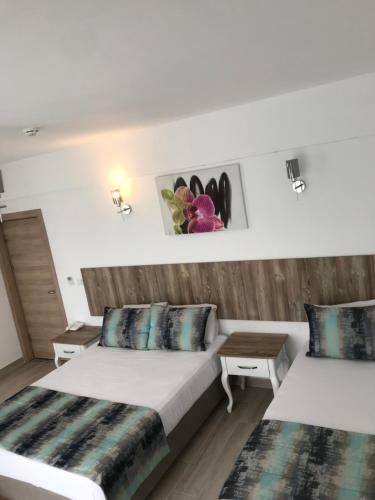 Velmer Hotel