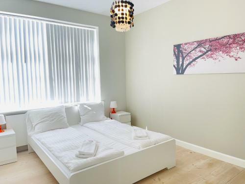Apartamento Aday-booking - 2 Bedroom With Modern Kitchen And Free Parking